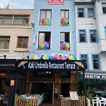Kâki Hostel